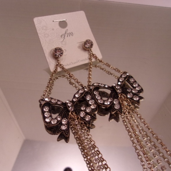 EFM EARRINGS RETAIL $25 J44-5 - Picture 5 of 5